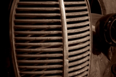 Old Car Grill - GOLDKING0108